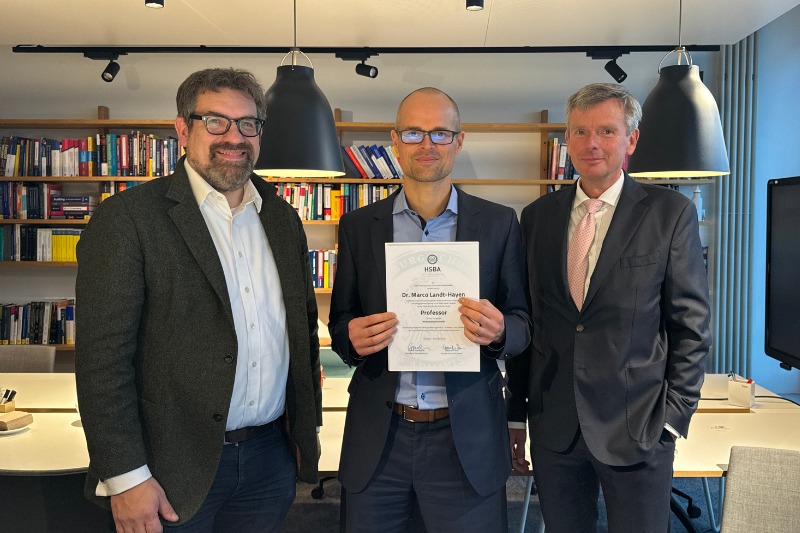 Berufung Prof. Dr. Marco Landt-Hayen Übergabe der Berufungs-Urkunde